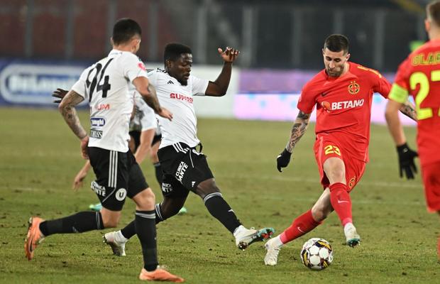 Mihai Stoica a avut un remarcat-surpriză în U Cluj - FCSB: „Excepțional! Mulți își dădeau coate când l-au văzut”
