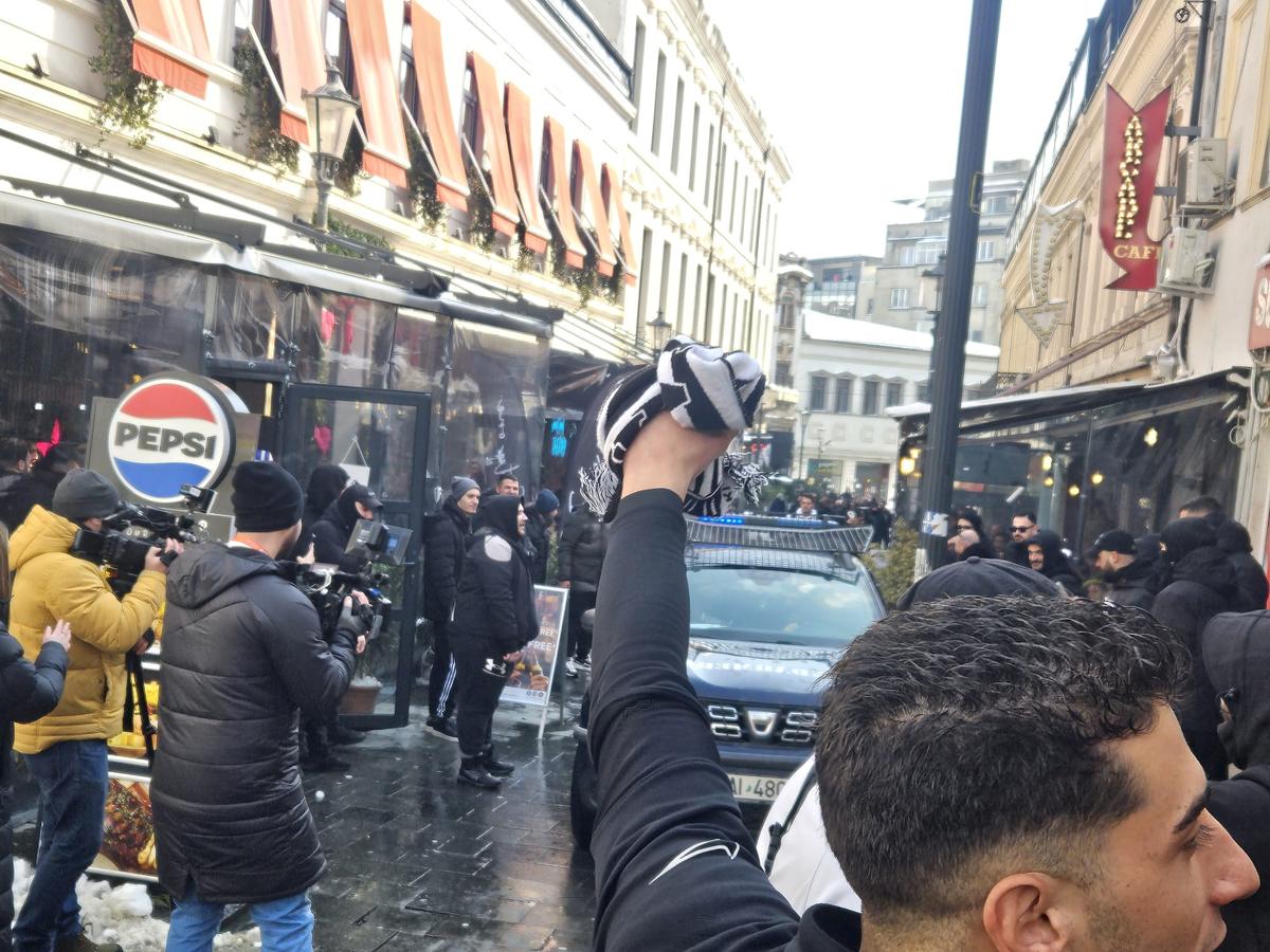 O jurnalistă celebră din Grecia, uimită pe străzile din București: „Nu există așa ceva!”