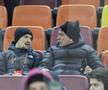 Cu cine a venit Darius Olaru la FCSB - PAOK: au atras toate privirile pe Arena Națională » Alți oaspeți de gală la meci
