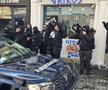 Suporterii lui PAOK fac spectacol în Centrul Vechi din București înaintea duelului cu FCSB, foto: Remus Dinu