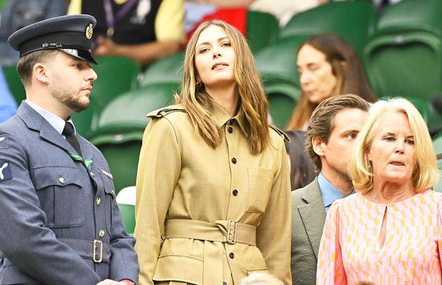 „Te voi găsi și îți voi tăia mâinile” » 10 cazuri HORROR de hărțuire în sport! Maria Sharapova, Anna Kournikova sau Mirra Andreeva, printre victime: „Să vină poliția, e gol în fața casei”