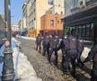 Suporterii lui PAOK fac spectacol în Centrul Vechi din București înaintea duelului cu FCSB, foto: Remus Dinu