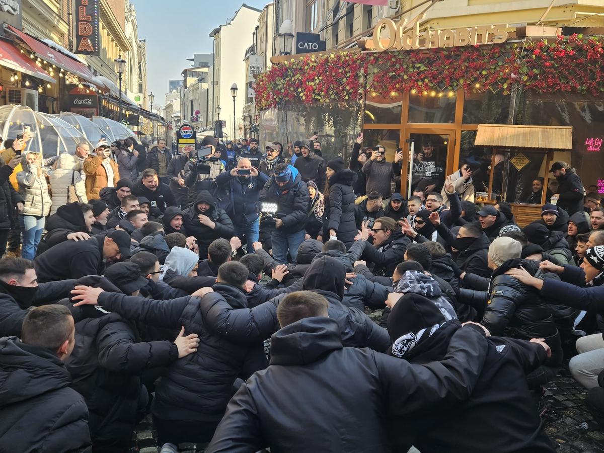 O jurnalistă celebră din Grecia, uimită pe străzile din București: „Nu există așa ceva!”