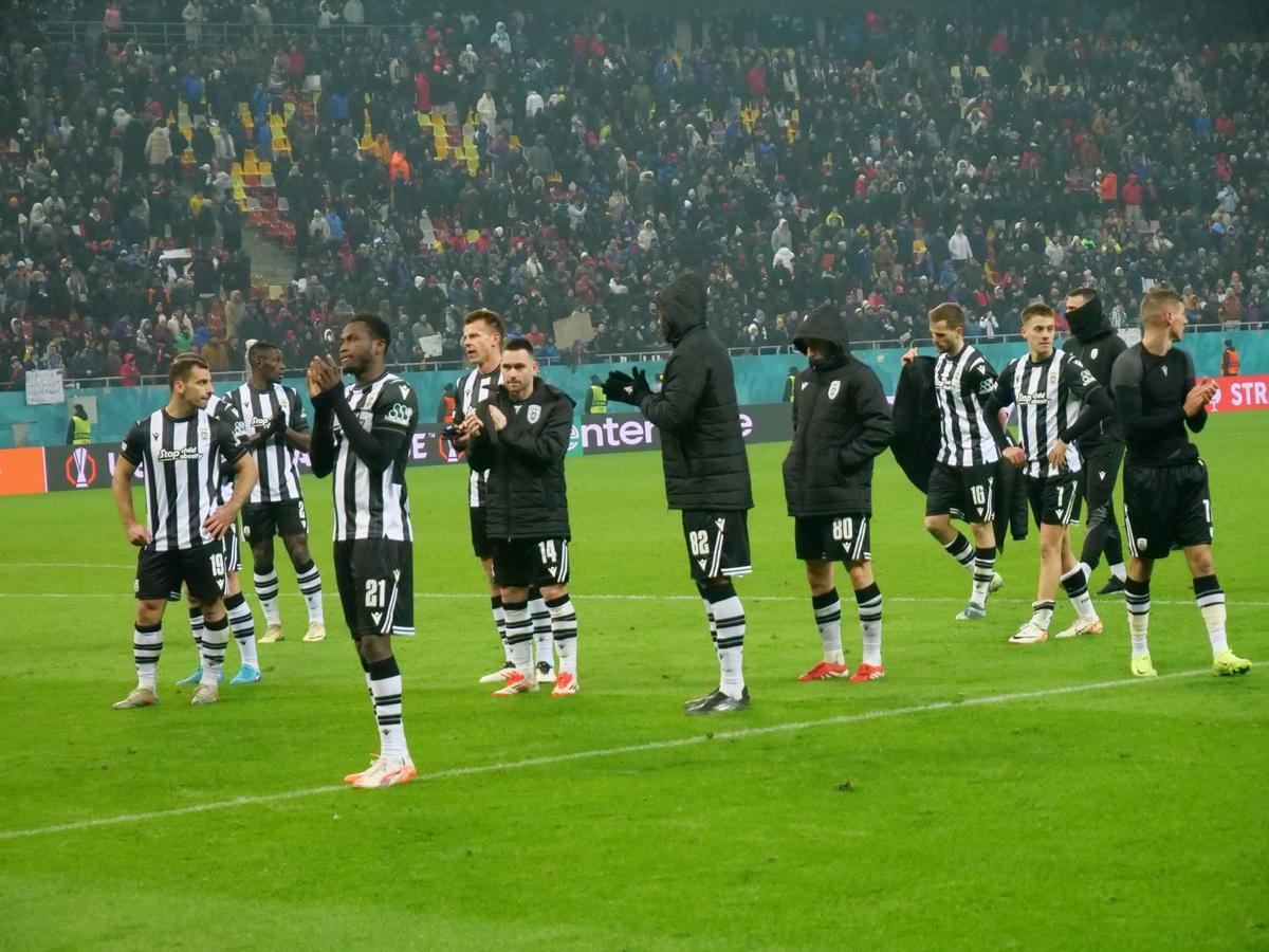 UMILIȚI în fața peluzei pe Arena Națională, după FCSB - PAOK! Reporterii GSP au surprins imagini incredibile