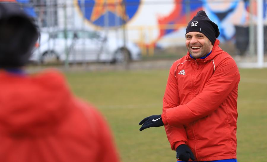 Adi Popa, foto: Facebook @Steaua București Fotbalistul Stelei ține cu FCSB la meciul cu PAOK: „Normal”