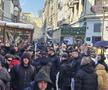 Suporterii lui PAOK fac spectacol în Centrul Vechi din București înaintea duelului cu FCSB, foto: Remus Dinu