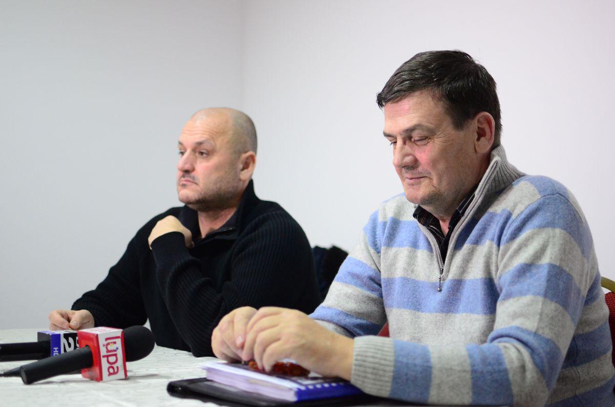 Marin Condescu de-a lungul anilor » Sindicalistul-șef de club, în diverse ipostaze: din mină în lojă, de la mărire la decădere