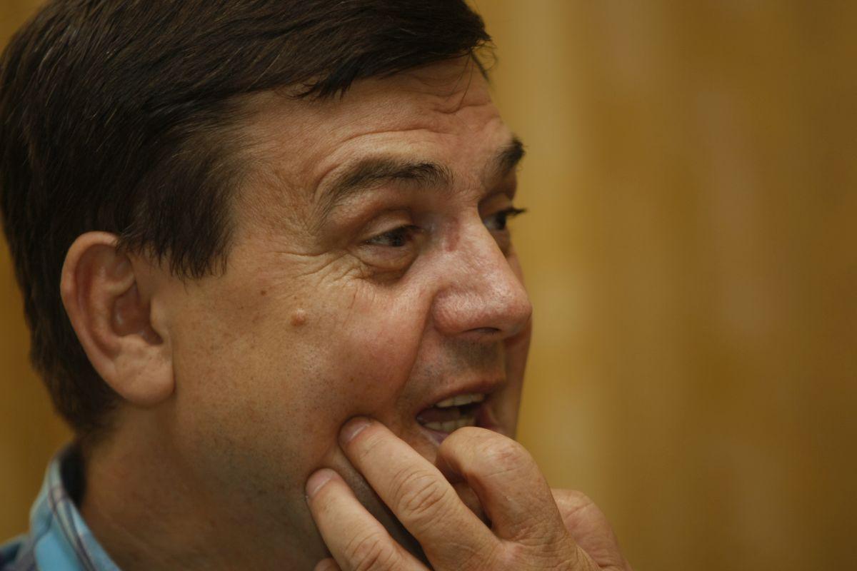 Marin Condescu de-a lungul anilor » Sindicalistul-șef de club, în diverse ipostaze: din mină în lojă, de la mărire la decădere