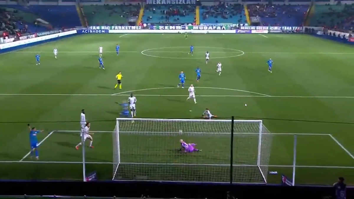 Valentin Mihăilă, „bară-gol” cu Kocaelispor