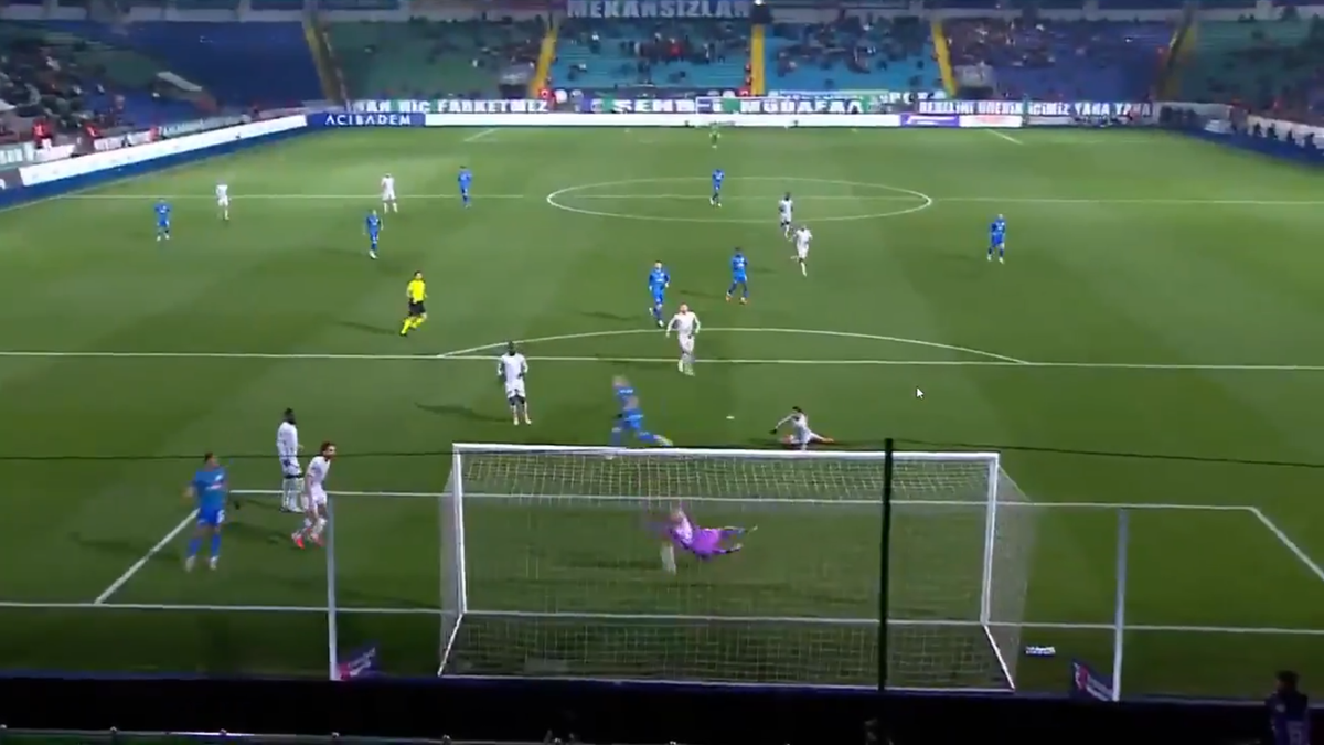 Valentin Mihăilă, „bară-gol” cu Kocaelispor