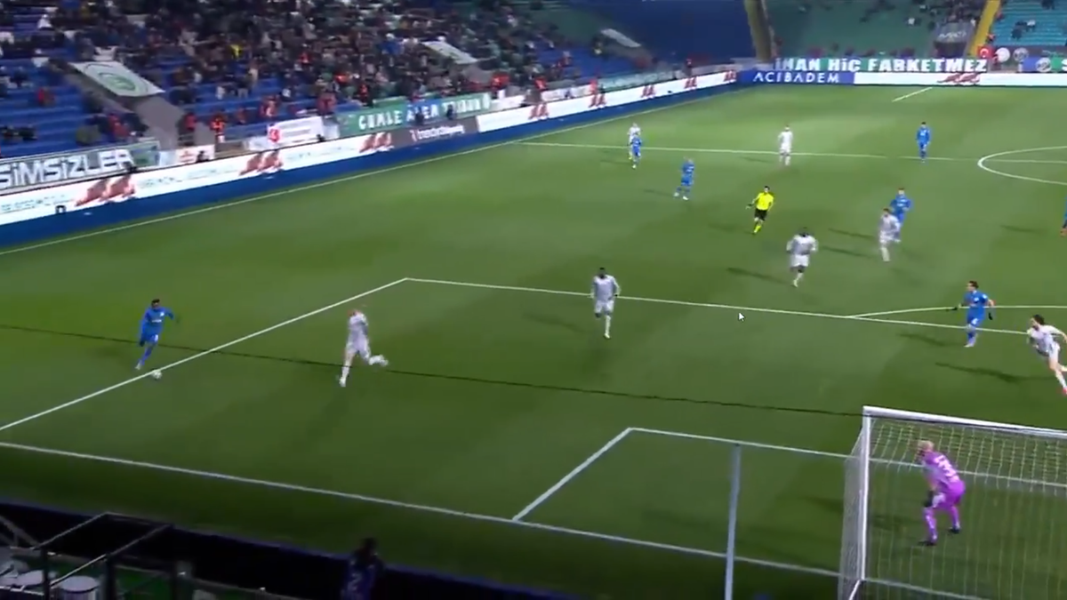 Valentin Mihăilă, „bară-gol” cu Kocaelispor