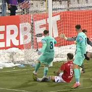 Fază controversată de arbitraj cu Iacob și Alin Roman, în Oțelul - UTA / FOTO:  Captură TV @Digi Sport 1