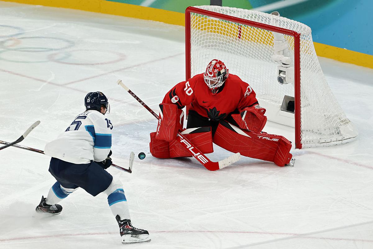 Team Canada, în finala JO! Hocheiștii nord-americani au întors scorul în ultima repriză