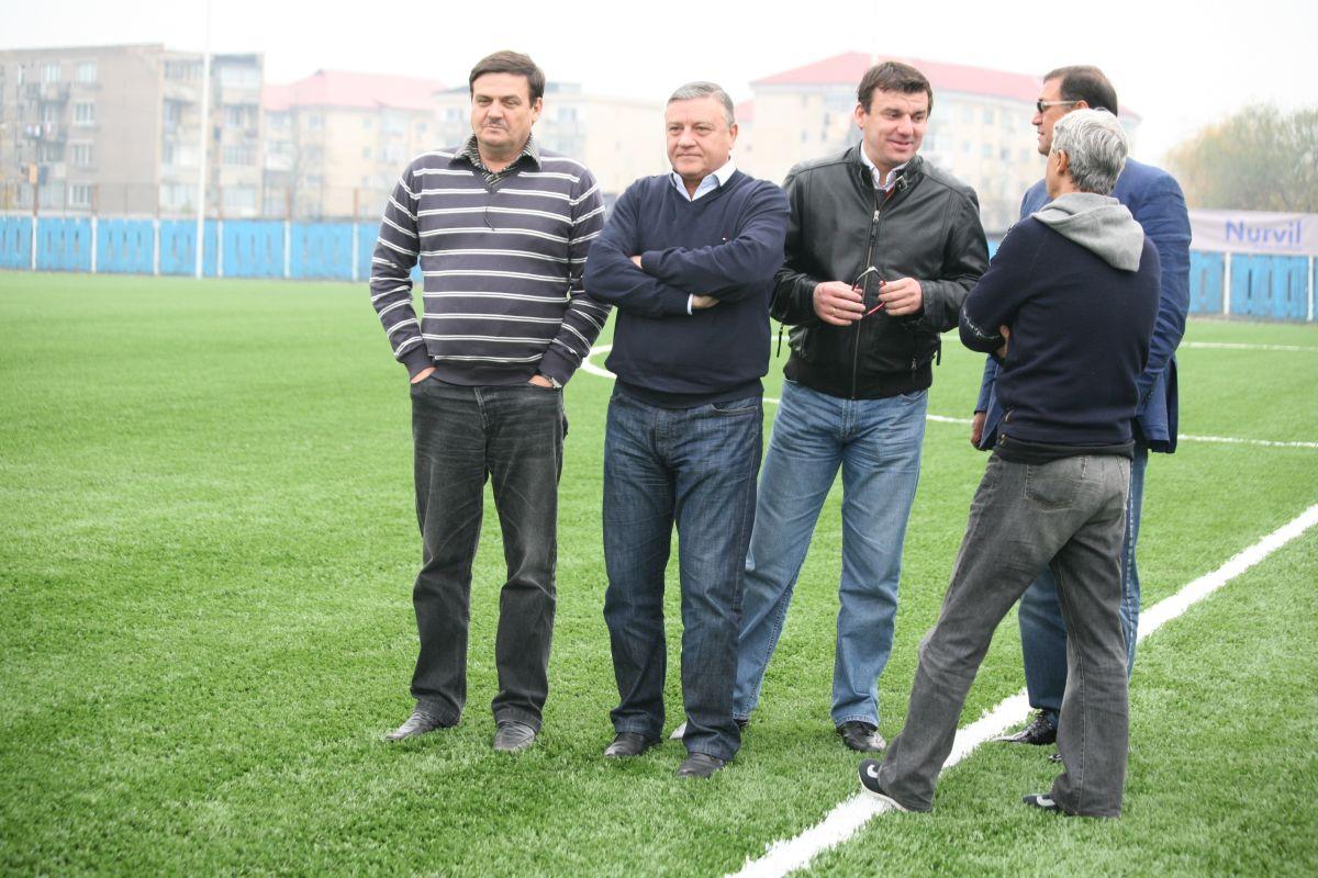 „Uitându-mă în urmă, n-am fost normal la cap” » Omul care a alimentat-o pe FCSB cu fotbaliști, la ora adevărului: „Dacă avea ambiția lui Chiricheș, ar fi fost unul dintre cei mai mari jucători! Se îngrășa și dacă bea apă!”
