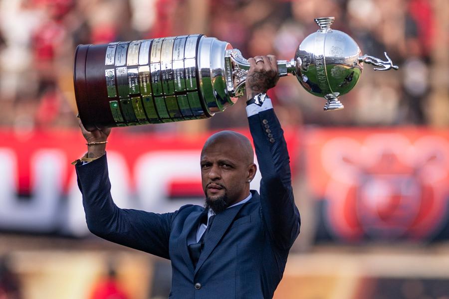 Felipe Melo / Imago Images Fostul internațional brazilian, comentariu dizgrațios la adresa lui Prestianni: „Poate că soția l-a înșelat cu un negru!”