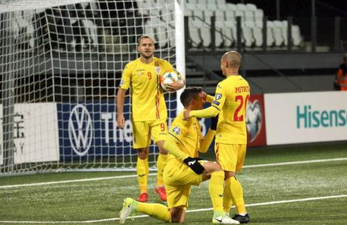 George Pușcaș, Claudiu Keșeru și Alexandru Mitriță, în tricoul naționalei României