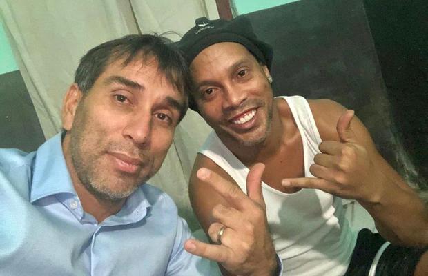 Ronaldinho împlinește 40 de ani și își face ziua de naștere în închisoare: „E trist și furios”