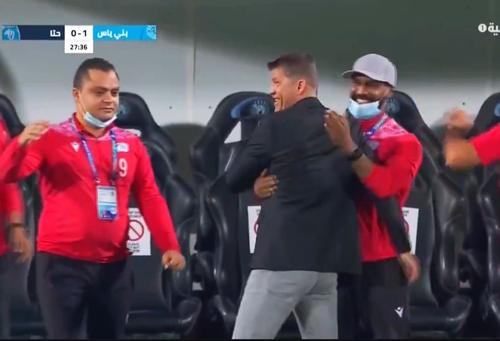 Bani Yas, formația antrenată de Daniel Isăilă (48 de ani), a învins-o pe Hatta, scor 1-0, și a urcat pentru moment pe primul loc în Emiratele Arabe Unite.