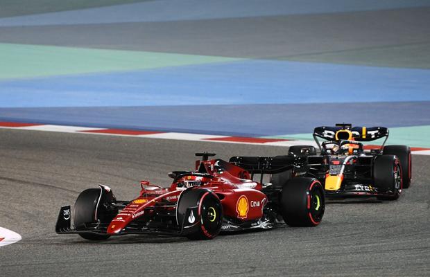 „Dublă” Ferrari în Marele Premiu din Bahrain, la debutul în noul sezon! Final incendiar de cursă: Verstappen a abandonat