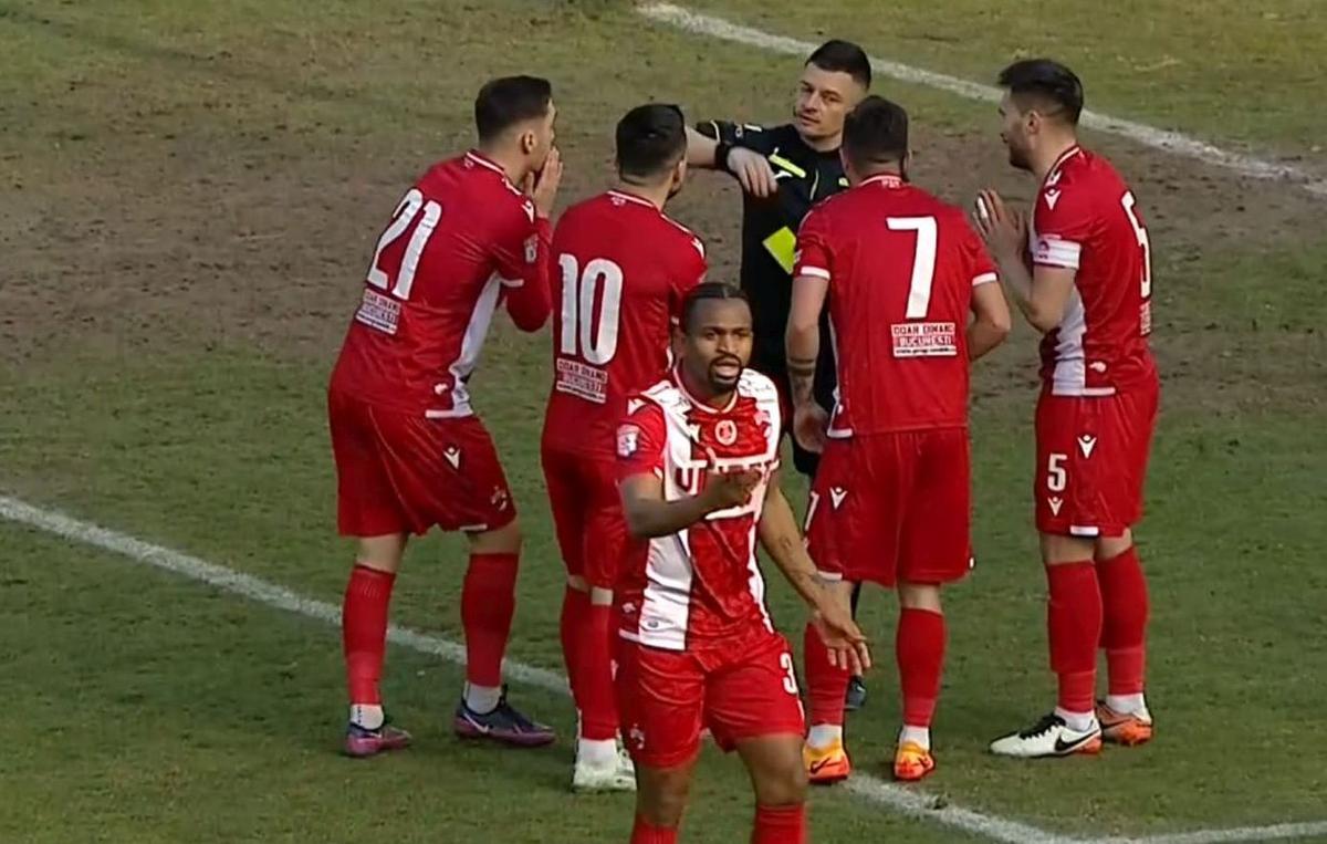 Steliano Filip a cerut penalty în Dinamo - Sepsi