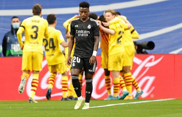 Barcelona renaște cu Xavi și SPULBERĂ Real Madrid! Aubameyang a egalat performanța lui Di Stefano