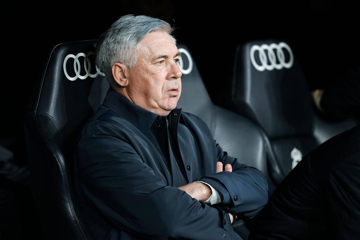 Barcelona renaște cu Xavi și SPULBERĂ Real Madrid! Aubameyang a egalat performanța lui Di Stefano