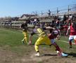 „Jucăm printre tranșee, ca-n război!”. Reportaj GSP la Liga 5, cu fotbal, conducte de gaze și spectatori mascați: „Joacă titulari «Scoică», «Pisică», «Lună», «Buze moi»”