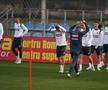 Imagini de la antrenamentul României » Ce „tricolor” a fost ținut aproape de Edi Iordănescu + ce se întâmplă cu Mario Camora