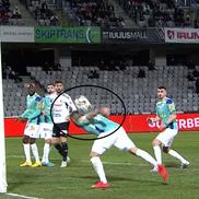 Faza la care U Cluj a cerut penalty / Captură Orange Sport