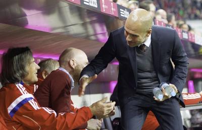 Medicul lui Ronaldo și Beckenbauer îi distruge pe cei de la Bayern