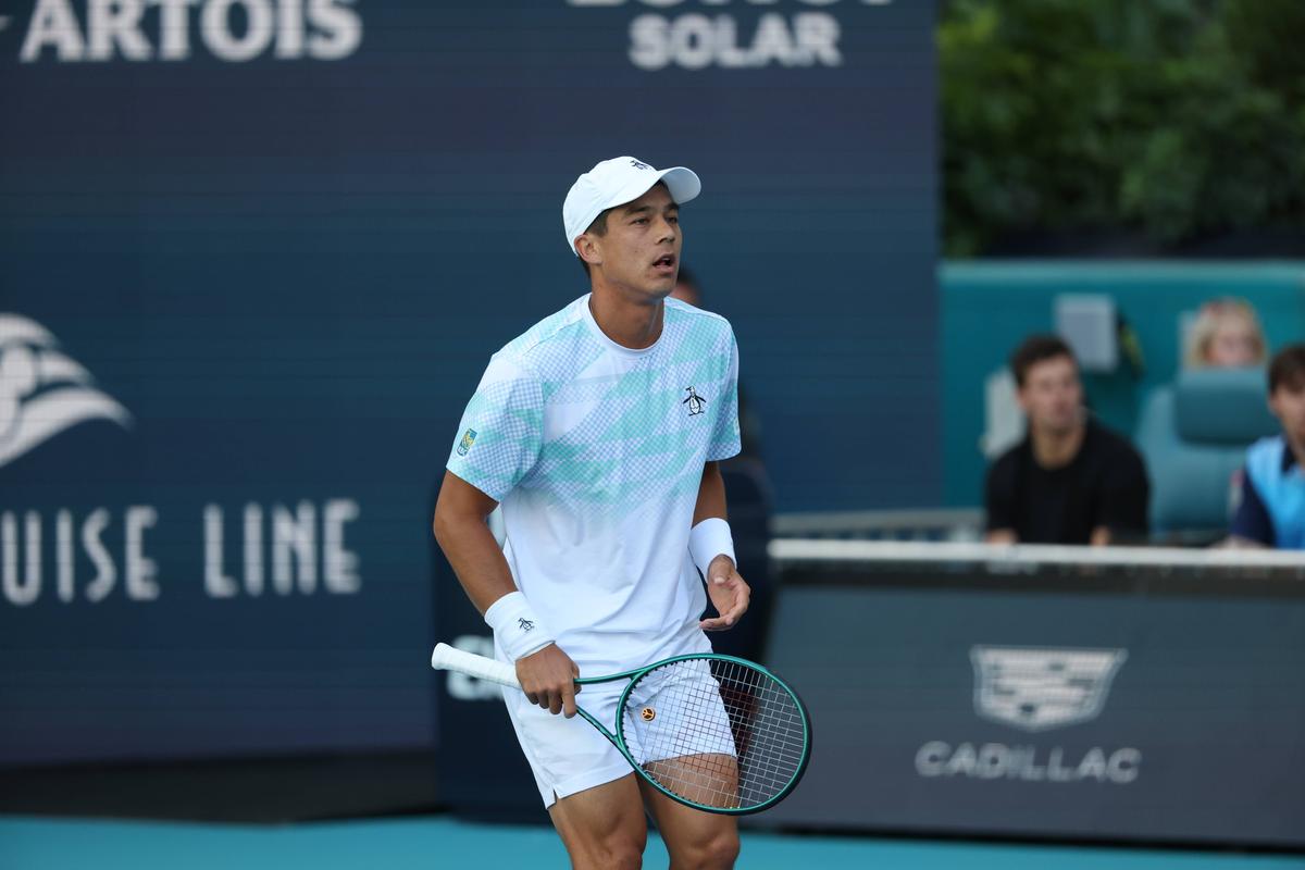 Nick Kyrgios s-a întors, victorie cu Mackenzie McDonald