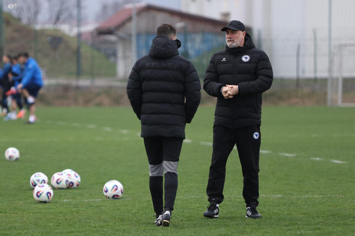 Ce au spus Edin Dzeko și selecționerul Bosniei, Sergej Barbarez, la conferința oficială de la București: „Vă garantăm un lucru”
