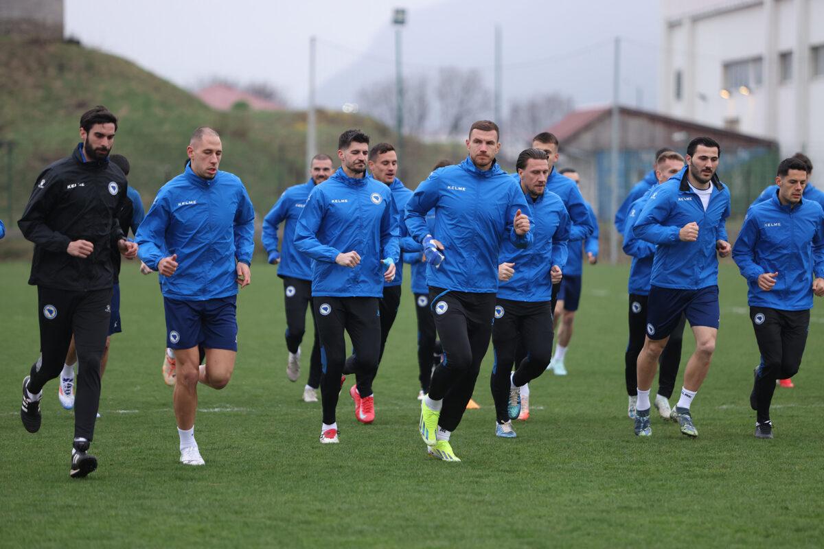 Cum au apărut jucătorii Bosniei la antrenament