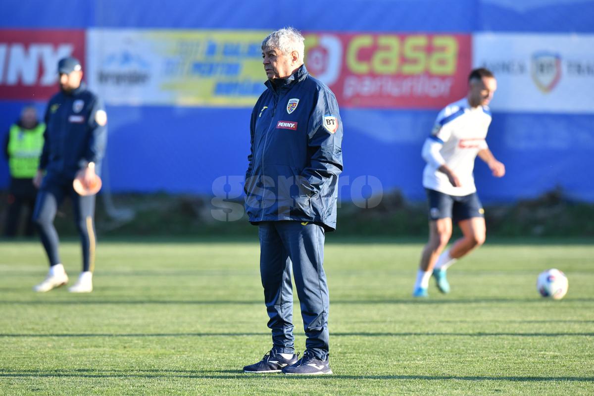Imagini de la antrenamentul oficial al României dinaintea partidei cu Bosnia » Ce a făcut Mircea Lucescu timp de 15 minute