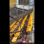 Fanii lui Rostock au făcut prăpăd la meciul cu Aachen din Germania, foto: X