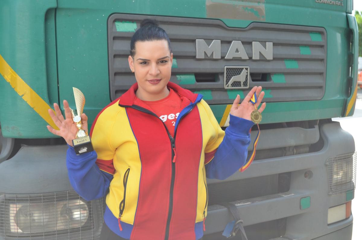 Ce mănâncă şi cum se antrenează cea mai puternică femeie din România: „Am tras un tir de 14 tone după mine. Arnold m-a felicitat” + Ce le răspunde haterilor