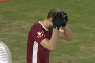 Alibek Aliev a oferit ratarea play-off-ului » Din 4 metri și cu poarta goală, a cruțat-o pe Rapid!