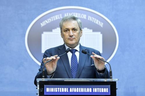 Ionuț Negoiță a anunțat în mai multe rânduri că vrea să cedeze acțiunile sale de la Dinamo, iar marți ar urma să aibă loc ziua decisivă. Patronul „roș-albilor” ar fi fost sfătuit să renunțe și de Marcel Vela, ministrul Afacerilor Interne!