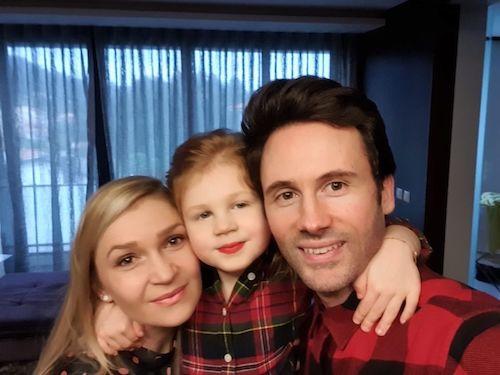 Dana, Joao și micuța Lara, o familie fericită FOTO ETTU
