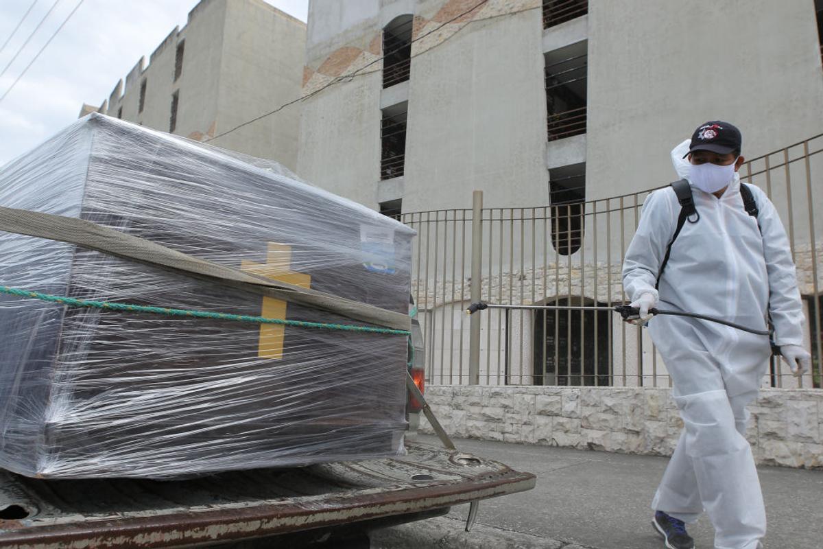 Americanii avertizează: de ce izolarea ar putea provoca mai multe decese decât COVID-19