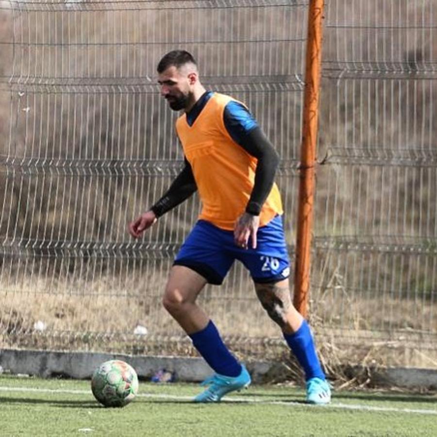 Bogdan Stoica Luptătorul Bogdan Stoica, atacant la o formație care atacă promovarea!