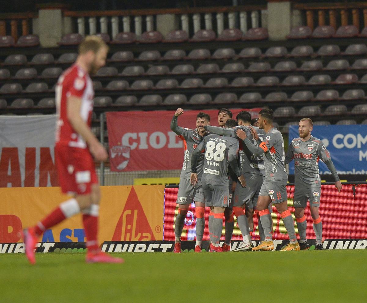 Dinamo - UTA / play-out 2020-2021, tur