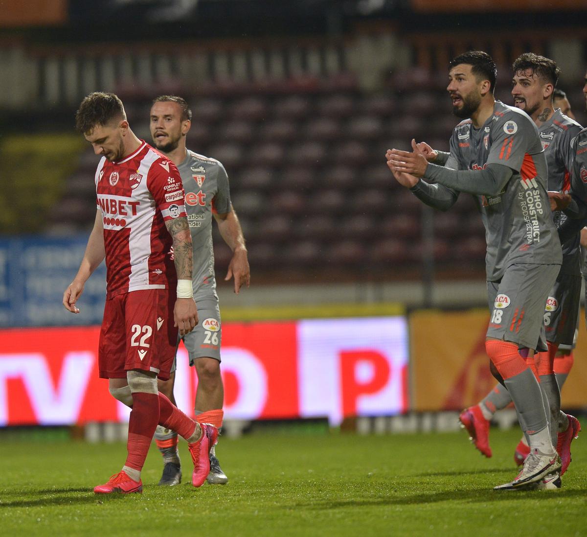 Un fost conducător de la Dinamo explică unde a greșit clubul: „Tu ai datorii și faci asta?”