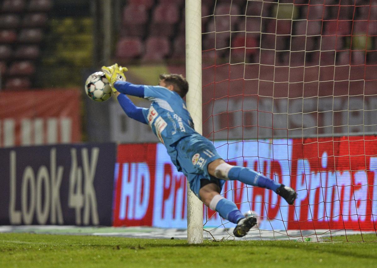 Un fost conducător de la Dinamo explică unde a greșit clubul: „Tu ai datorii și faci asta?”