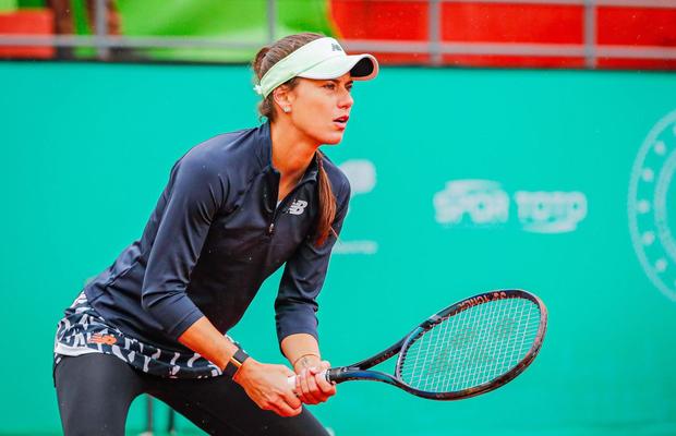 Sorana Cîrstea s-a calificat în „sferturi” la Istanbul, după o luptă epuizantă, de peste două ore și jumătate
