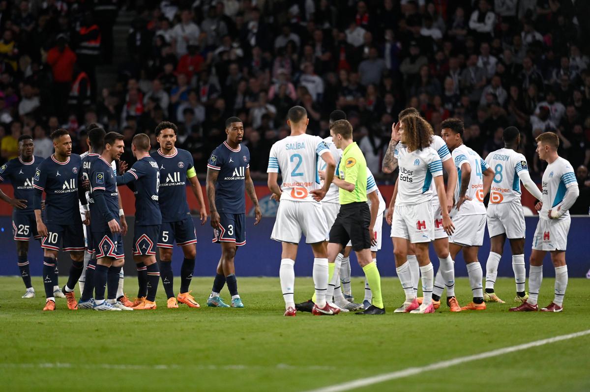 Neymar, fluierat de fanii lui PSG și la câștigarea titlului! Mesajul brazilianului pentru contestatari