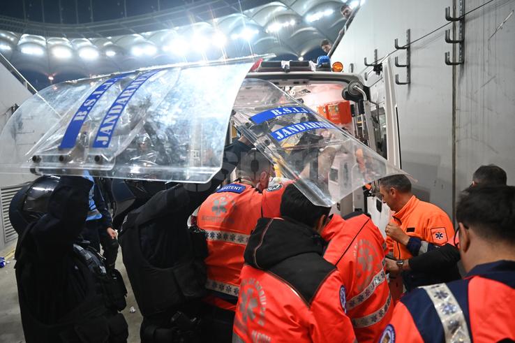 Momente neplăcute în momentul accidentării lui Hromada, din FCSB - Rapid / FOTO: Raed Krishan (GSP.ro)
