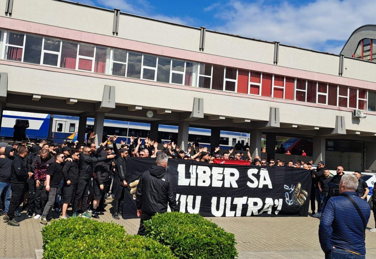 Ultrașii din România fac front comun » Mesajul afișat pe stadioanele țării, inclusiv la FCU Craiova - Dinamo
