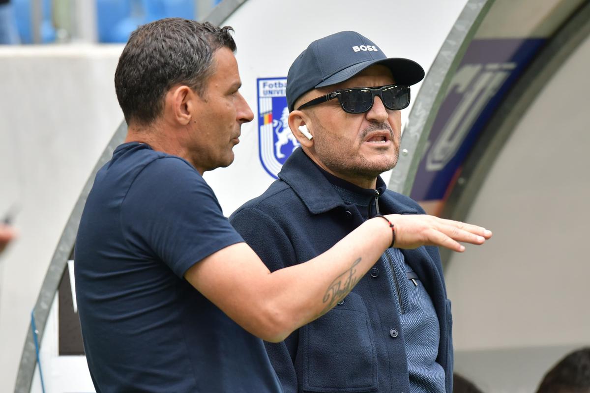 FCU Craiova - Dinamo, imagini de meci