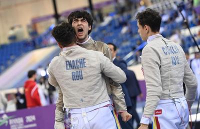 Echipa de sabie juniori a României a cucerit medalia de argint la Campionatele Mondiale de la Riad!